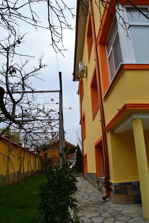 Marinovata Kashta Guest House Veliki Preslav Buitenkant foto