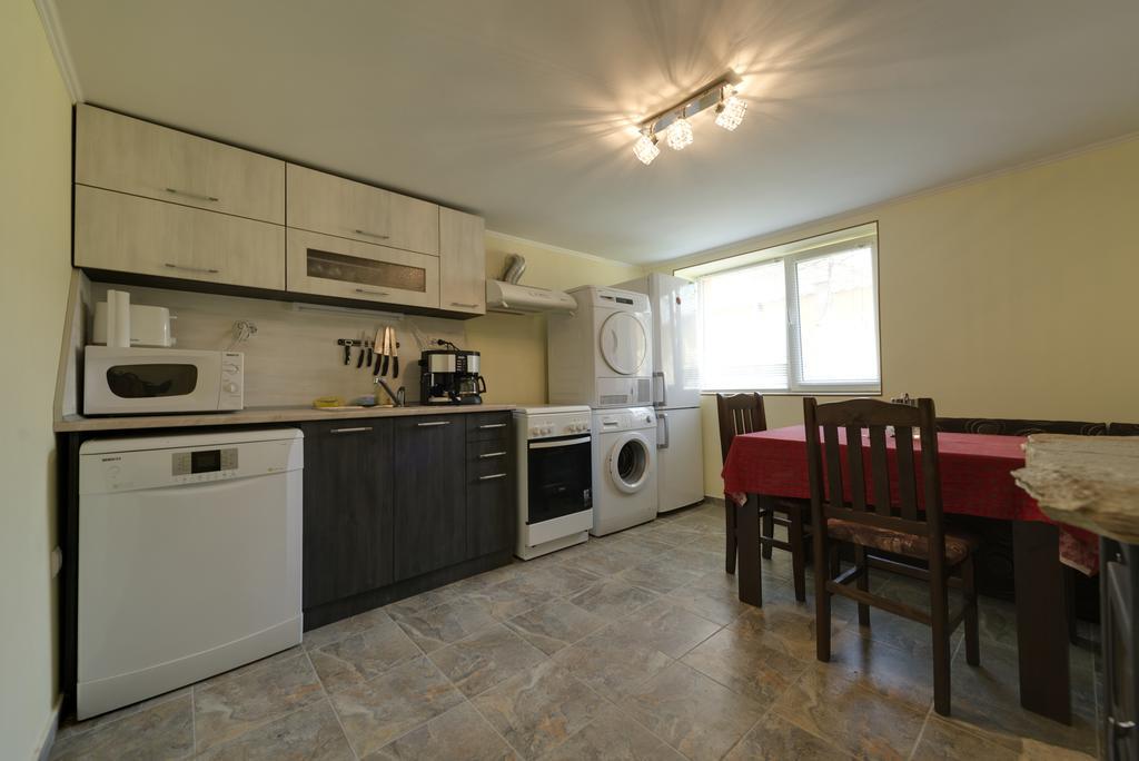 Marinovata Kashta Guest House Veliki Preslav Buitenkant foto