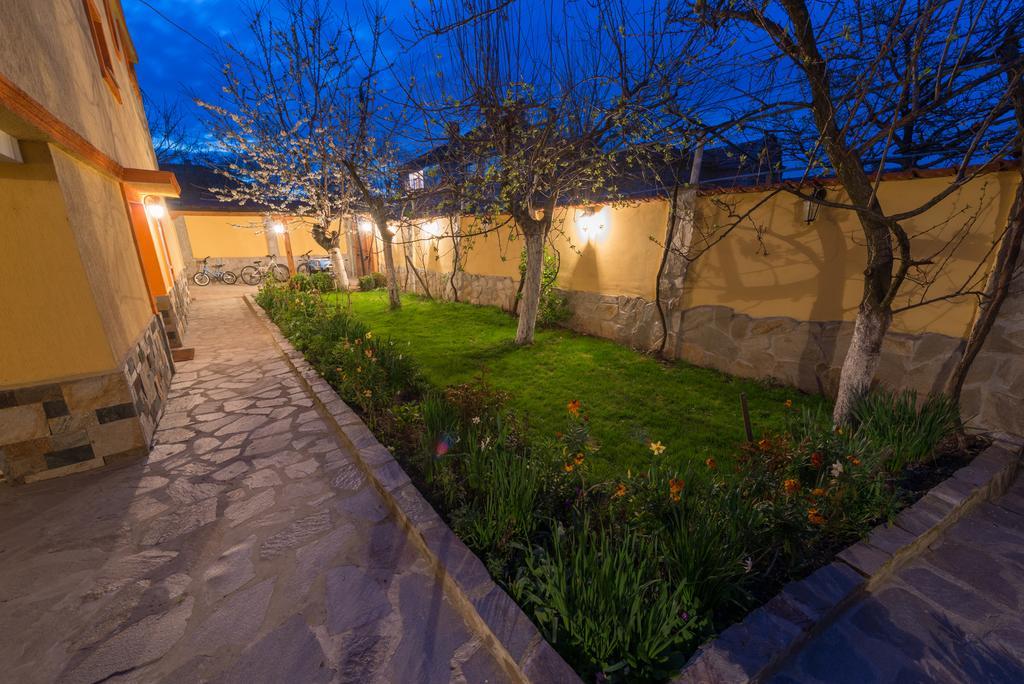 Marinovata Kashta Guest House Veliki Preslav Buitenkant foto