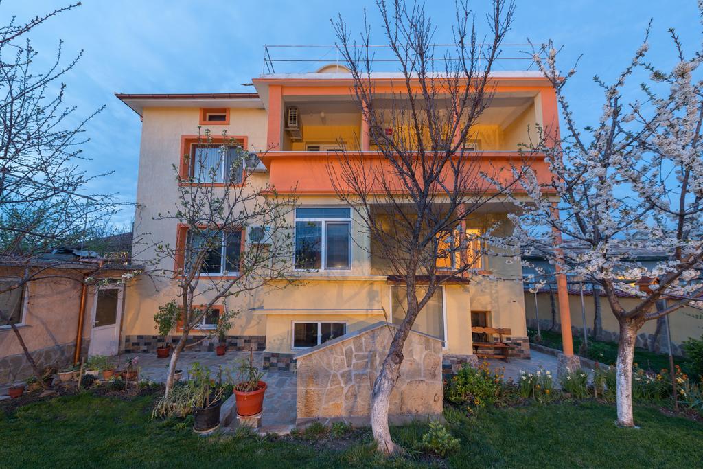 Marinovata Kashta Guest House Veliki Preslav Buitenkant foto