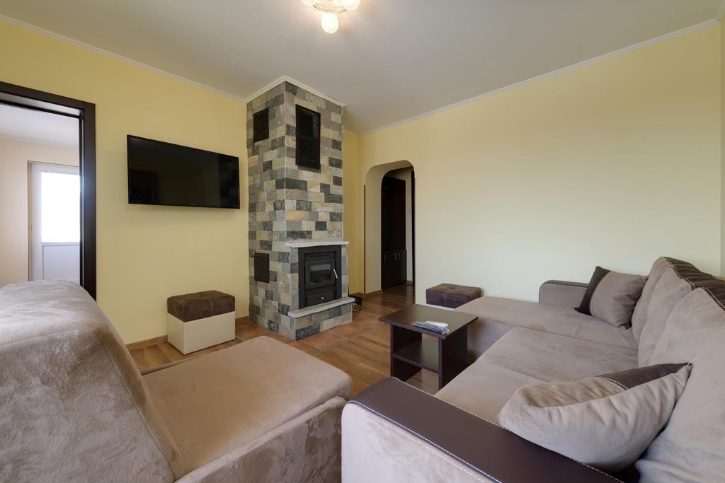 Marinovata Kashta Guest House Veliki Preslav Buitenkant foto