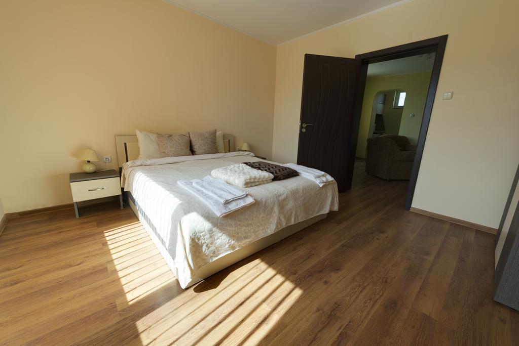 Marinovata Kashta Guest House Veliki Preslav Buitenkant foto